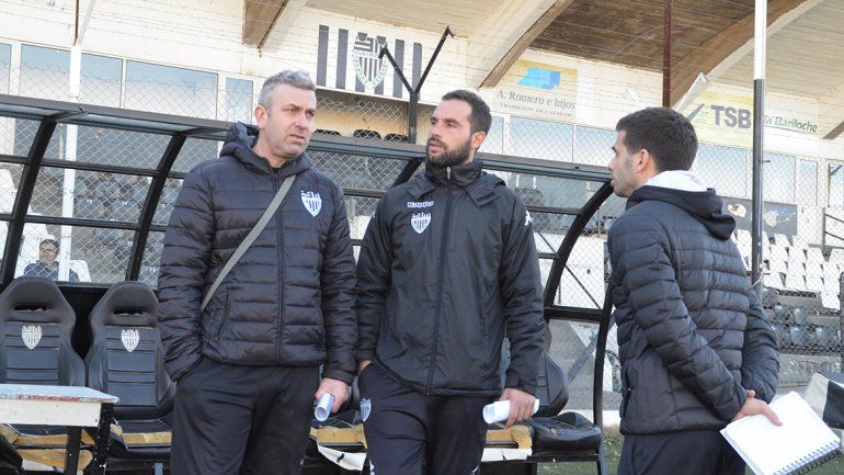 Su primer día en funciones lo mostró muy activo en La Visera