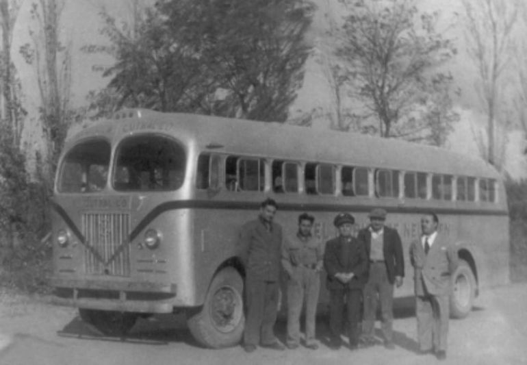 Martín, Izquierdo, Galván, Ceballos: empleados de “El Rápido de Neuquén”. Martín, Izquierdo, Galván, Ceballos: empleados de “El Rápido de Neuquén”.