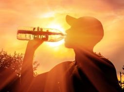 Se espera que un nuevo sistema de inestabilidad avance lentamente desde el extremo oeste del país en dirección al este. Se espera que un nuevo sistema de inestabilidad avance lentamente desde el extremo oeste del país en dirección al este.