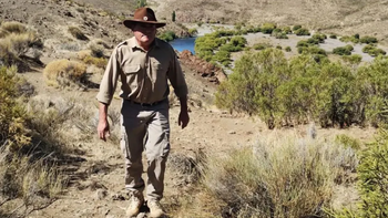 Quién es Erasmo Araya, el guardafauna que hace 37 años protege los recursos naturales de Neuquén Quién es Erasmo Araya, el guardafauna que hace 37 años protege los recursos naturales de Neuquén