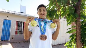 La historia de Mateo Sepúlveda, el neuquino que convirtió la superación en medallas | LM Neuquen La historia de Mateo Sepúlveda, el neuquino que convirtió la superación en medallas