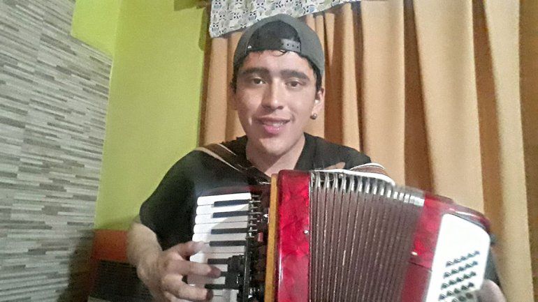 Tom&aacute;s V&aacute;zquez era un conocido m&uacute;sico de la cordillera neuquina.