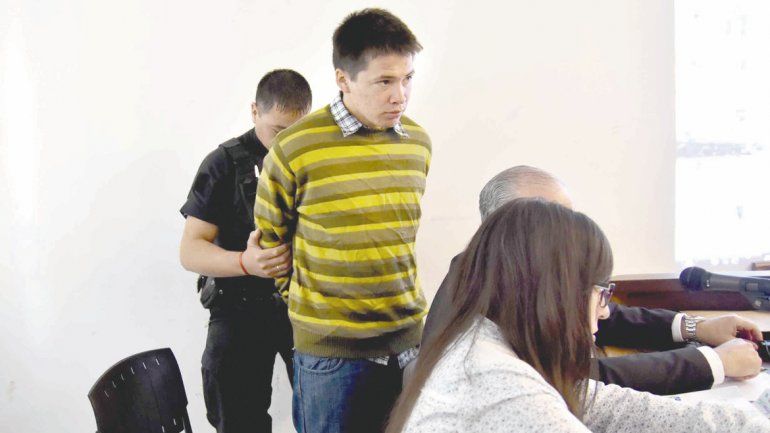 Moscoso Quinteros mató de un tiro en la cabeza a Nieves Sáez.