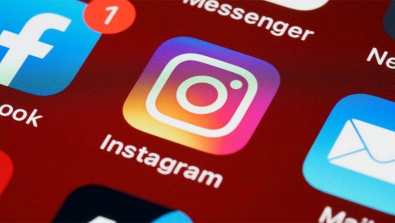 Instagram prohíbe a adultos enviar mensajes a adolescentes