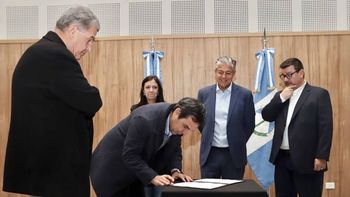 tres entidades de la fecene aportaron a las becas gregorio alvarez tres entidades de la fecene aportaron a las becas gregorio alvarez