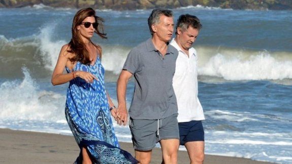 Macri se fue a la playa y se polemiza por sus vacaciones
