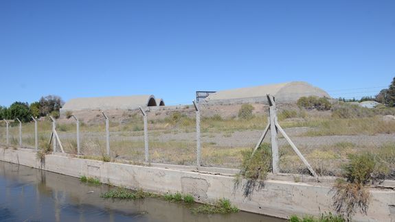 Los hangares abandonados en la ciudad de Neuquén.