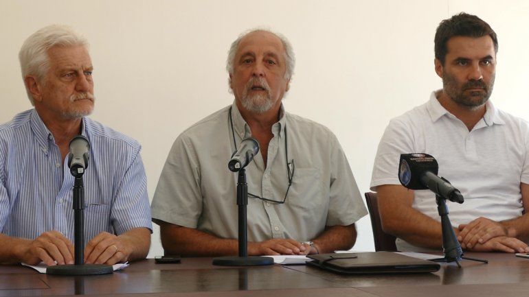 Dirigentes del FpV dijeron que se trata de un ataque al kirchnerismo.