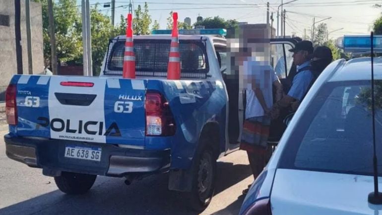 Acordó la compra de una moto por Facebook y lo asaltaron