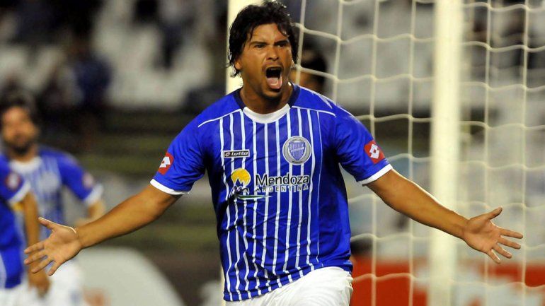 El posible pase retumbó en el ascenso aunque está complicado.