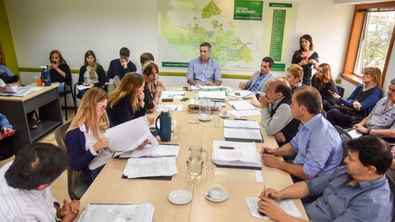 El debate vuelve a instalarse en el Concejo Deliberante. El oficialismo busca acuerdo entre los bloques.