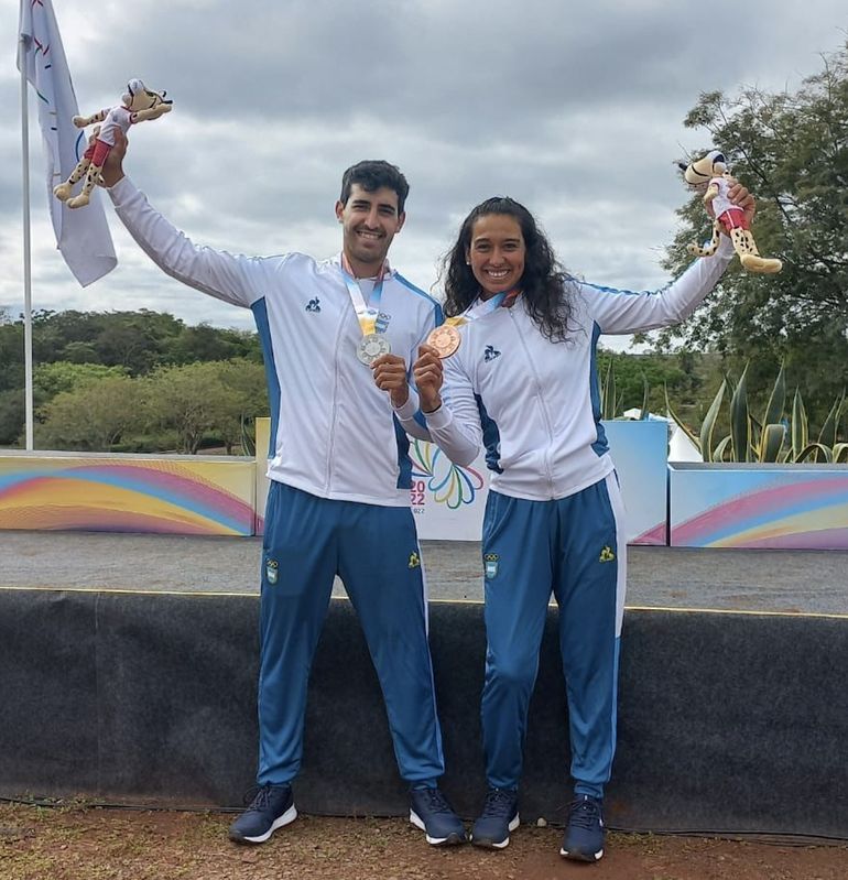 Matías Contreras junto a Nadia Riquelme, que también estará en los Panamericanos de Santiago. 