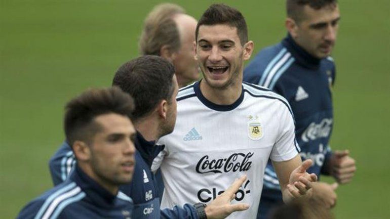 Alario, Caruzzo y Marcone convocados a la Selección