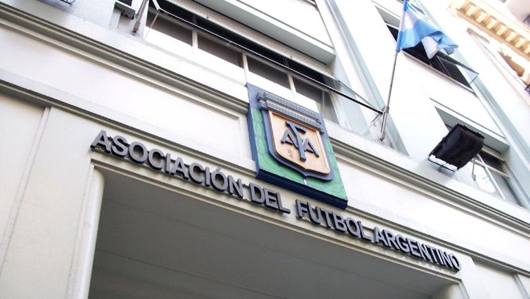 AFA repudió el atentado contra Cristina y suspendió la fecha del viernes
