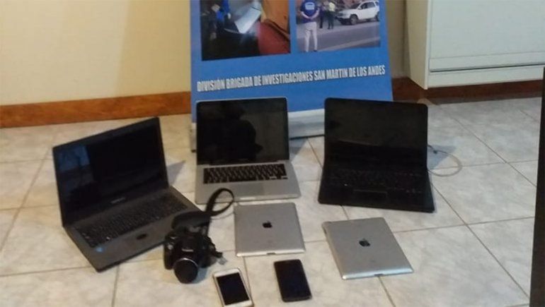 En los allanamientos la Policía secuestró diferentes elementos que vinculan al hombre y a la mujer con los robos.