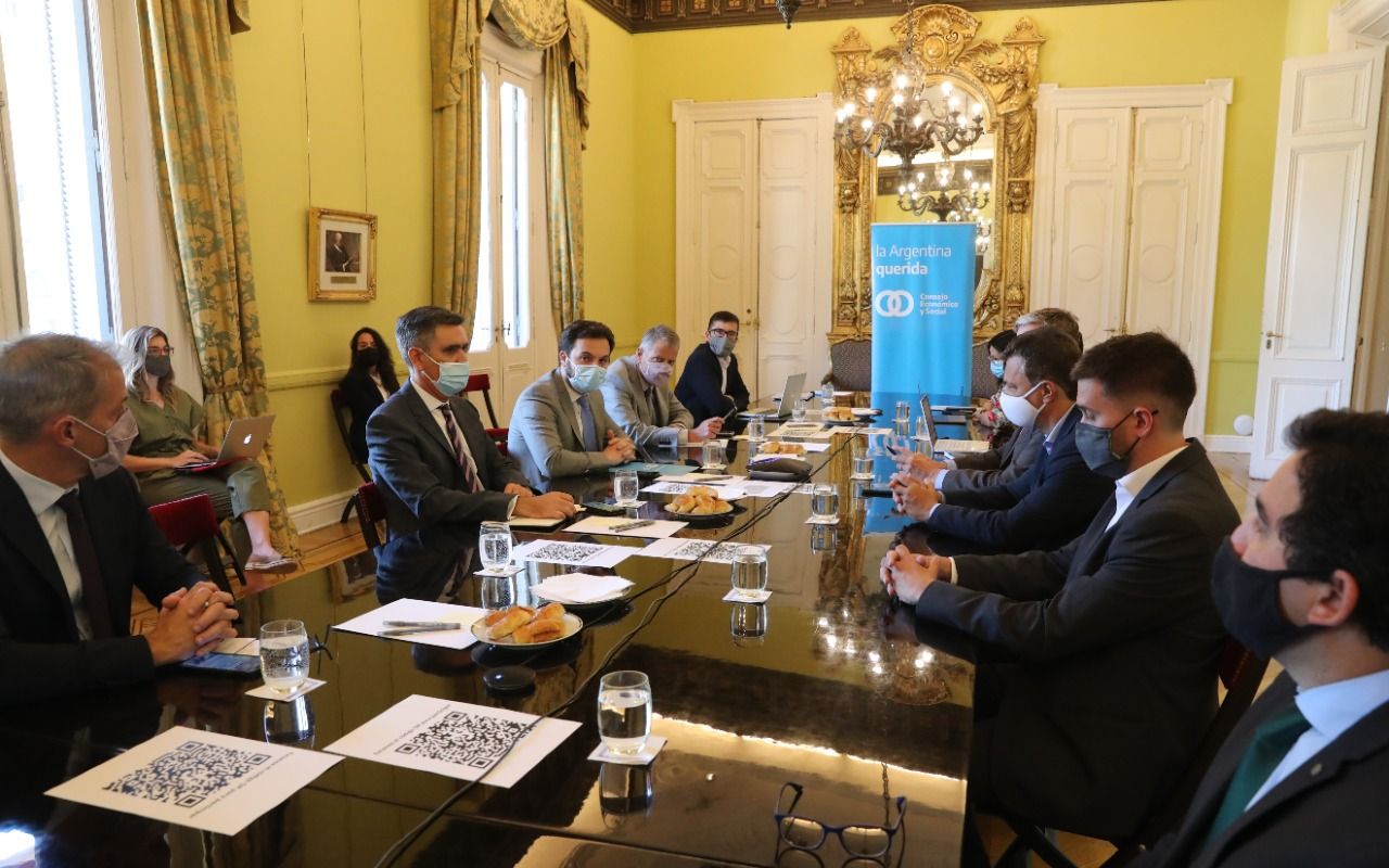 Transición energética: la apuesta oficial al hidrógeno
