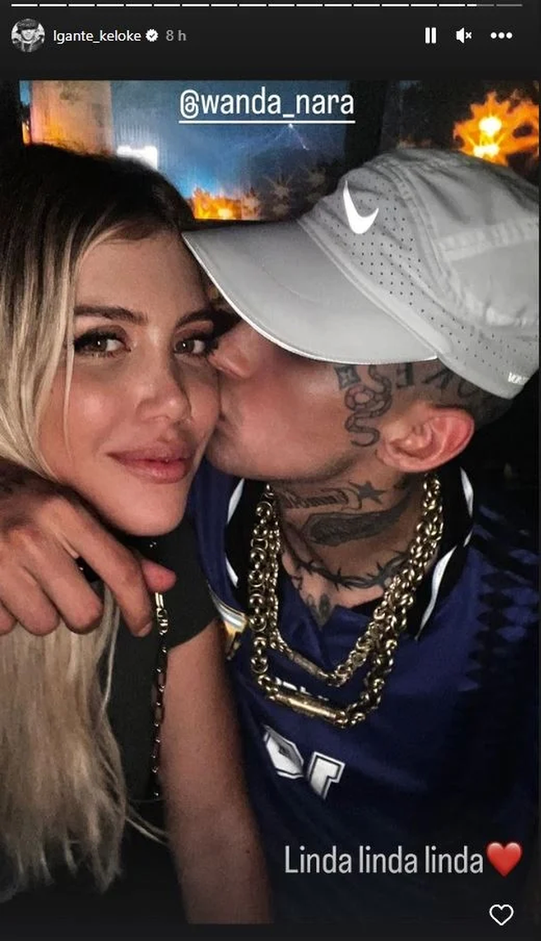 Las Fotos A Los Besos De Wanda Nara Y L Gante En Un Boliche Linda Linda Linda 