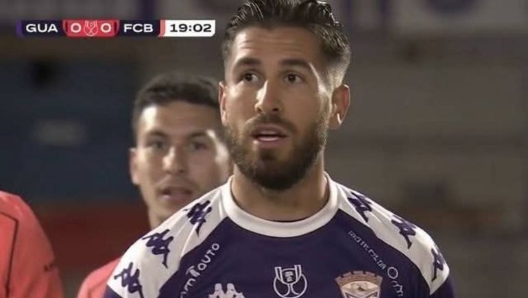 ¿El doble de Sergio Ramos? el impactante parecido de un jugador que enfrentó al Barcelona y confundió a todos
