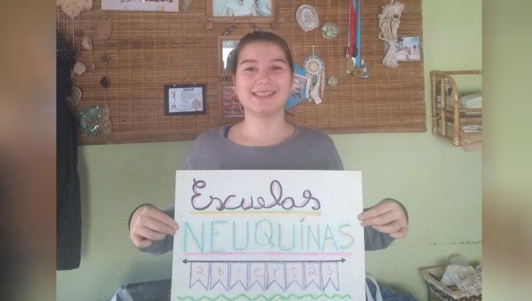 A través de la radio convocan a cientos de niños a estudiar