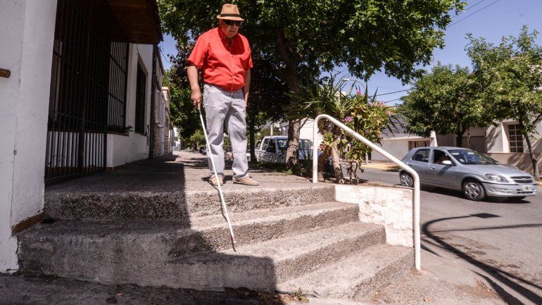 Hay veredas que son un peligro para todo el mundo