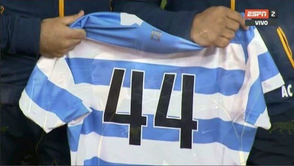 El homenaje de Los Pumas a los tripulantes del submarino
