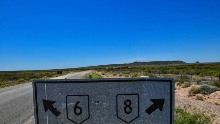 El cruce de las rutas 6 y 8 en Neuquén, es una zona fundamental para Vaca Muerta. El cruce de las rutas 6 y 8 en Neuquén, es una zona fundamental para Vaca Muerta.