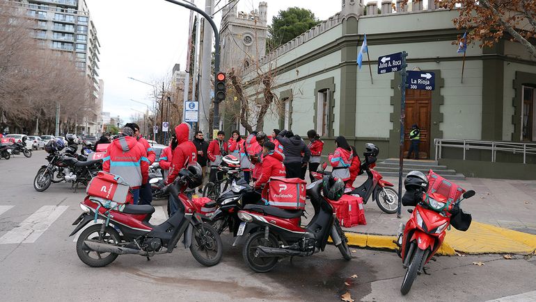 Los trabajadores de aplicaciones de delivery buscan mejores condiciones laborales.&nbsp;