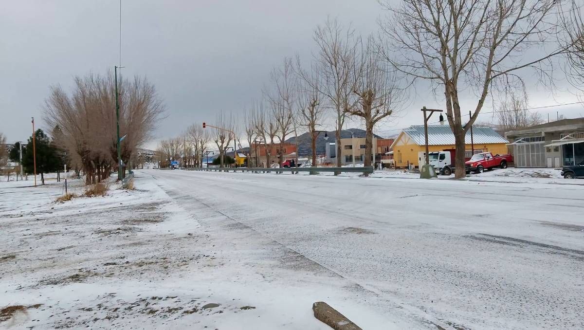 Alerta naranja por nieve en Neuquén: las zonas afectadas este viernes