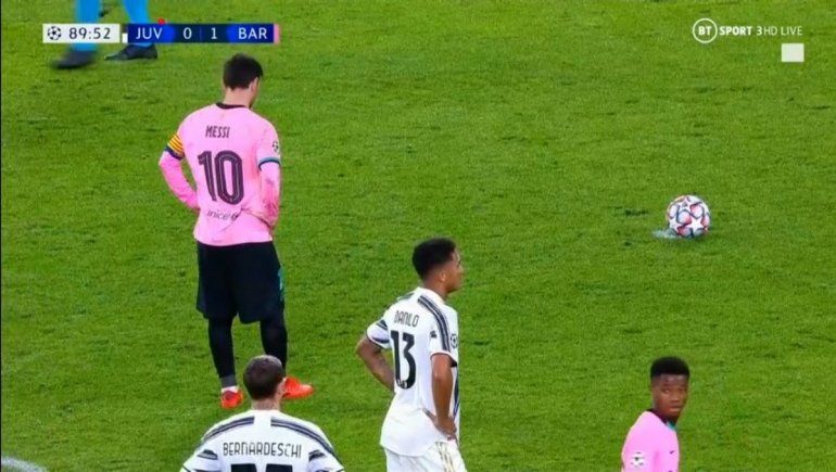 Messi desde los 12 pasos.