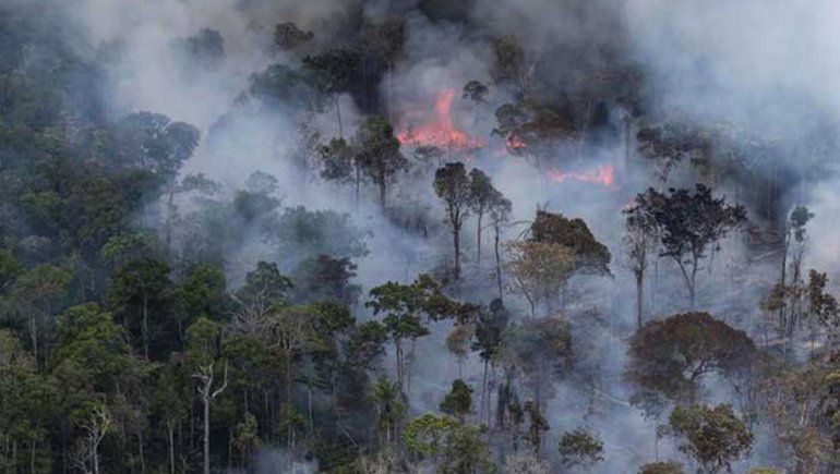 El humo de los incendios de Amazonia y Bolivia ya cubre gran parte de Argentina