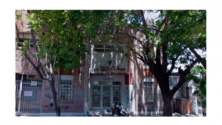 El colegio del escándalo en Burzaco