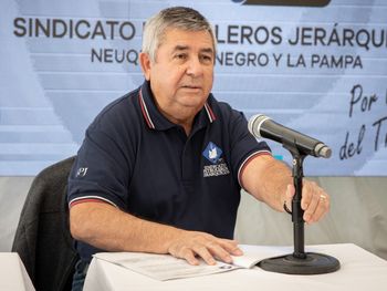 Manuel Arévalo, secretario general y miembro fundador del Sindicato de Petroleros Jerárquicos, ponderó el rol de la institución para defender los derechos de los trabajadores.