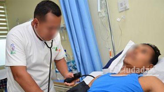 La presunta víctima dice que estaba sedado y que el enfermero abusó de él.