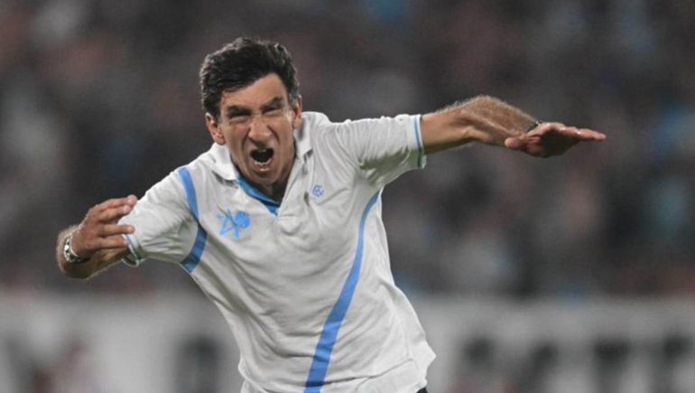 Cuál es el jugador que eligió Racing para reemplazar a Maximiliano Salas