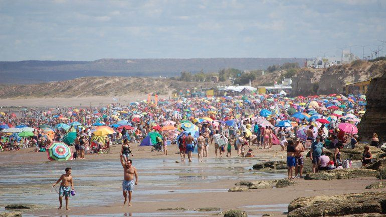 Las Grutas despide el verano con un concurrido finde