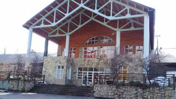 La vuelta a clases en Villa La Angostura genera de a poco la normalización del pueblo
