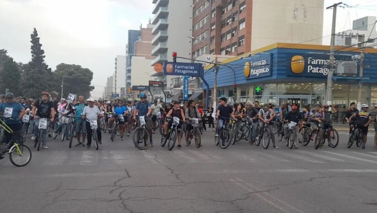 Bicicleteada en Puerto Madryn para pedir justicia por Diego Danese.