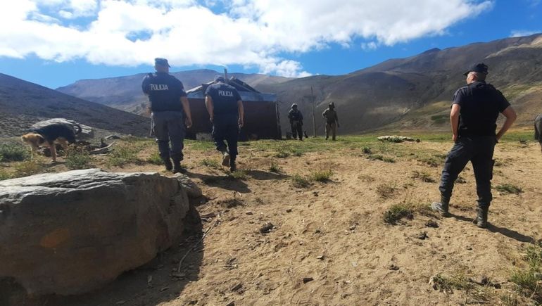 Atacó con un arreador a un adolescente tras una discusión por unos animales