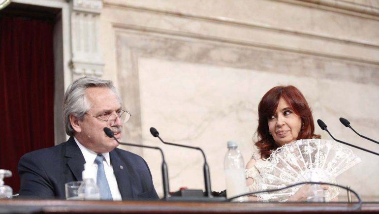 Alberto Fernández y Cristina Fernández durante la Asamblea Legislativa.