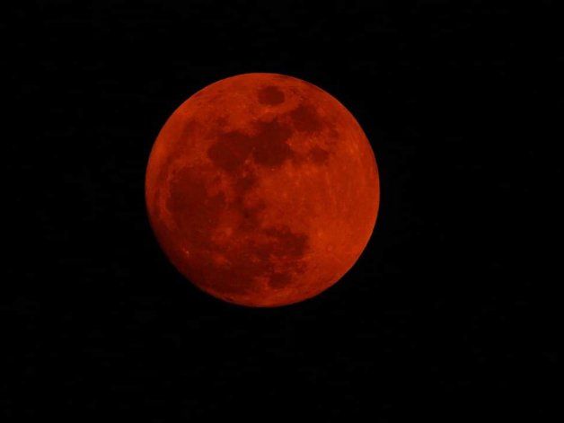 Luna roja: el por qué del fenómeno que se viralizó en las redes sociales