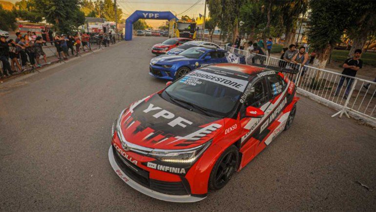 El Súper TC2000 pasó por Añelo de la mano de YPF