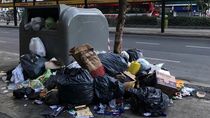 hurgar o multar: la basura entendida en dos idiomas