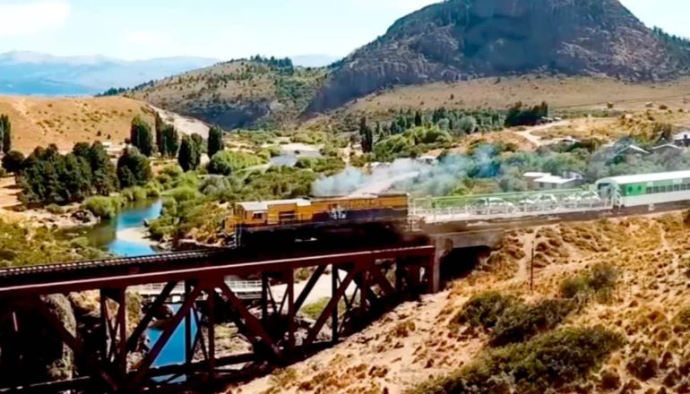 El tren patagónico vuelve a escena con todos los lujos.