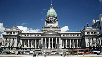 El Congreso de la Nación está ubicado en la intersección de las avenidas Entre Ríos y Rivadavia 1200x678.png