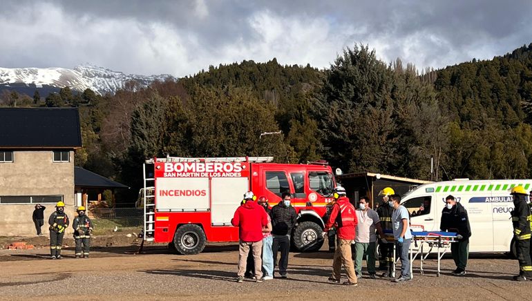 Qué se sabe del estado de los heridos tras el vuelco del colectivo en Ruta 65: debieron ser trasladados en helicóptero