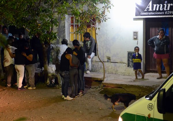 Asesinaron a dos jóvenes en el barrio Cuenca XV