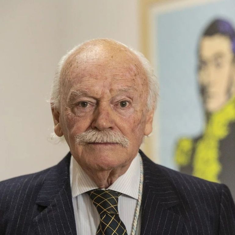 Teniente coronel retirado e historiador Claudio Morales Gorleri, removido del Instituto Nacional Sanmartiniano. Teniente coronel retirado e historiador Claudio Morales Gorleri, removido del Instituto Nacional Sanmartiniano.