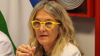 La discusión por la barrera volvió a escena en la Patagonia, pero SENASA respondió con más controles y sin definiciones sobre su provincialización. | LM Neuquen La discusión por la barrera volvió a escena en la Patagonia, pero SENASA respondió con más controles y sin definiciones sobre su provincialización.