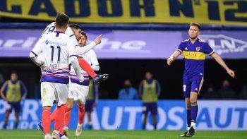 los pibes de boca cayeron 2 a 0 ante san lorenzo, que es provisorio puntero los pibes de boca cayeron 2 a 0 ante san lorenzo, que es provisorio puntero