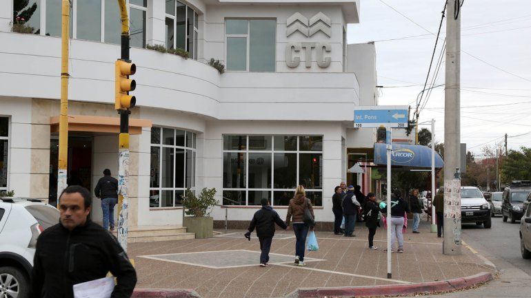 La Cooperativa Telefónica Centenario se ve afectada por el robo de cables. 